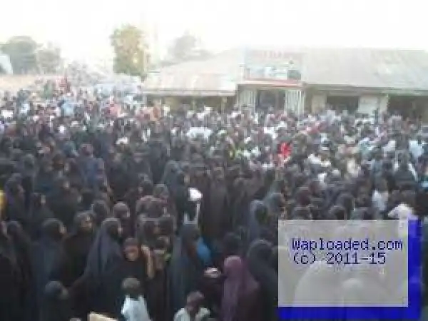 Photos: Shiite Muslims In Kano Mourn Victims Of Zaria Massacre